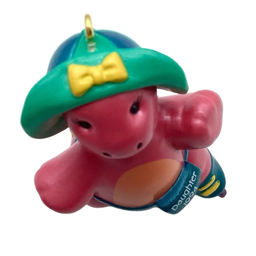 Hallmark 1994 “Daughter” Christmas Ornament